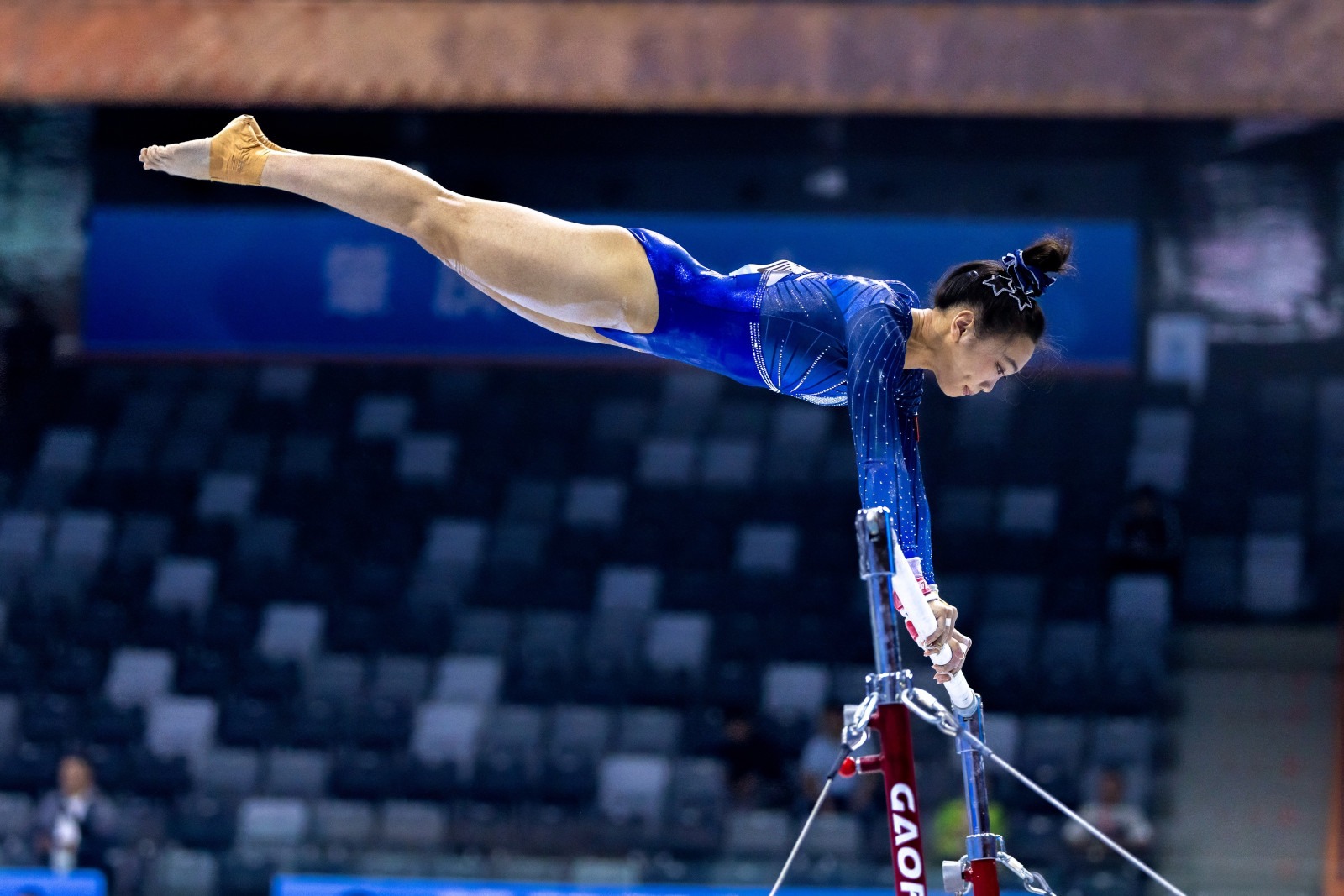 2025年电竞大奖公布：ZywOo荣膺年度电竞选手，Vitality与Falcons包揽战队俱乐部双奖