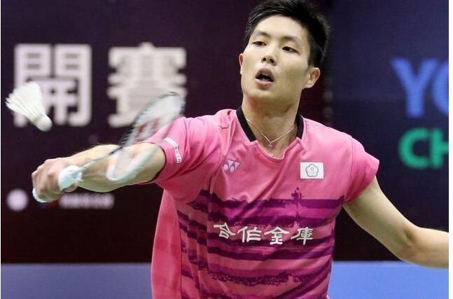 名俱乐部为 名俱乐部为